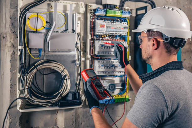 Best 24-Hour Electrician  in Country Club Hls, IL